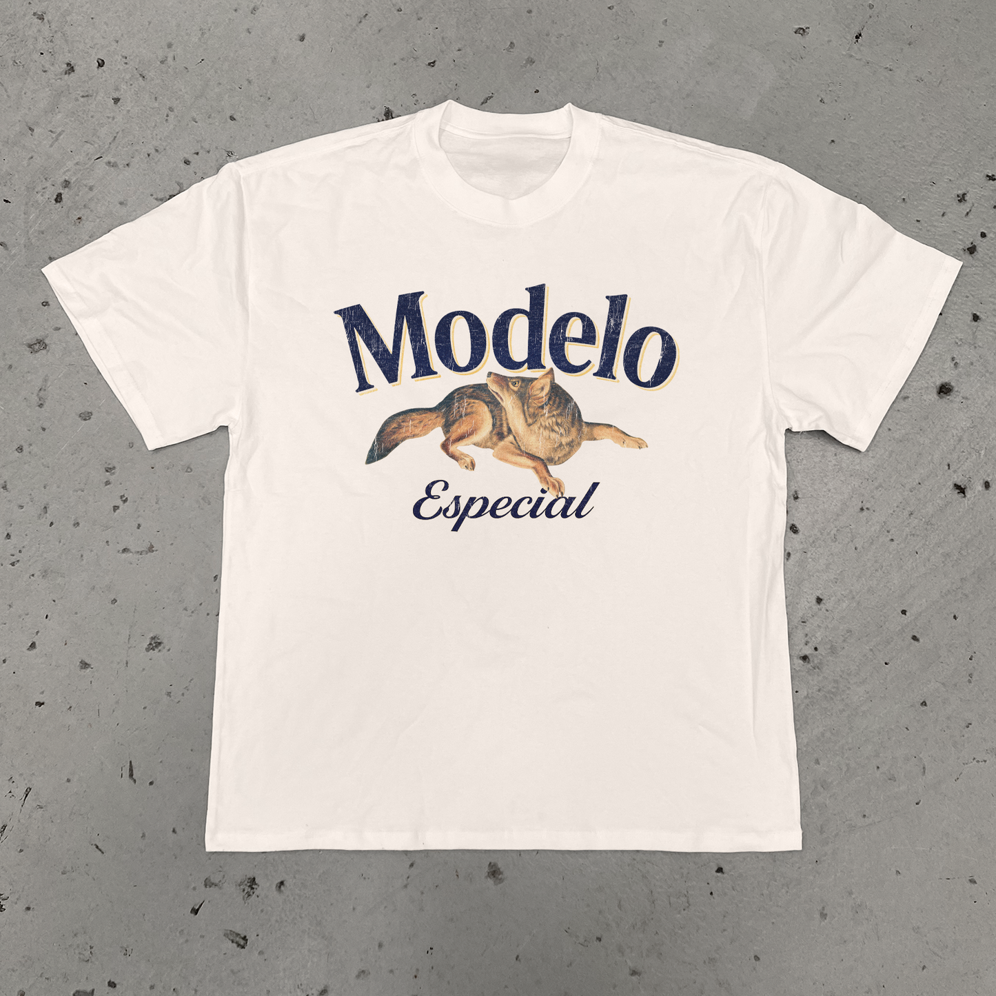 Modelo 'Wolf' Heavyweight Faded Bone Tee